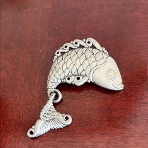 Vintage Janette Jewelry Pewter Fish Brooch